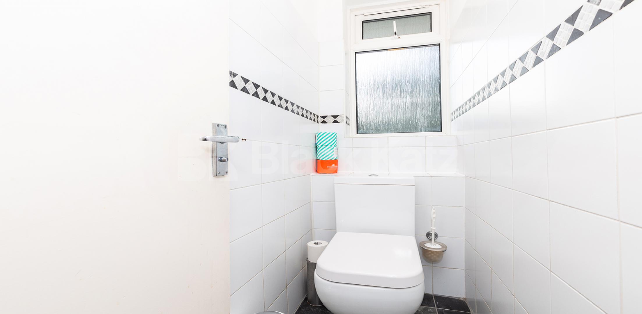 Fantastic spacious 3 bed walking distance to UCL Bridgeway Street, Euston